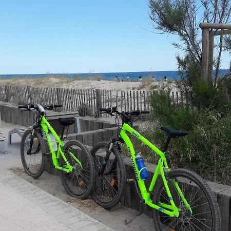 Superbe T3 Recent 67 M2, Gde Terrasse, 3km Plage, Vue Canigou, Parking Et Box Privatif Apartament *