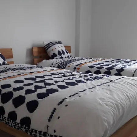 Superbe T3 Recent 67 M2, Gde Terrasse, 3km Plage, Vue Canigou, Parking Et Box Privatif Apartmán *