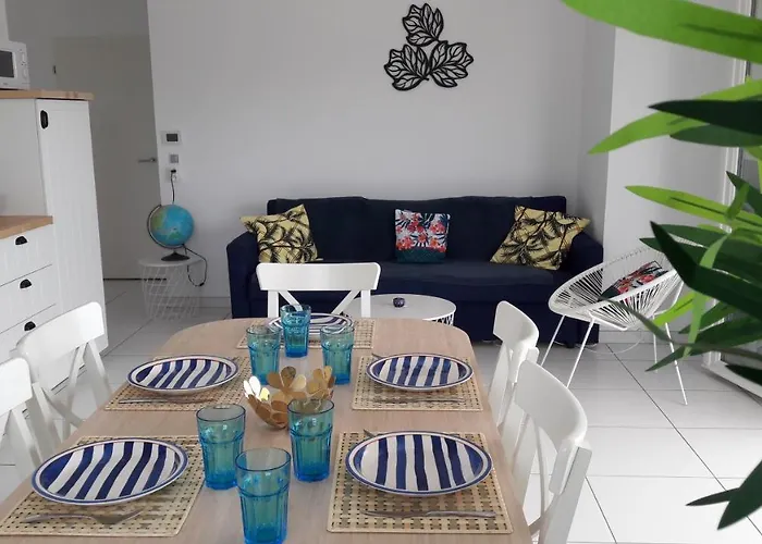 Superbe T3 Recent 67 M2, Gde Terrasse, 3km Plage, Vue Canigou, Parking Et Box Privatif * Saint-Cyprien (Pyrenees-Orientales)